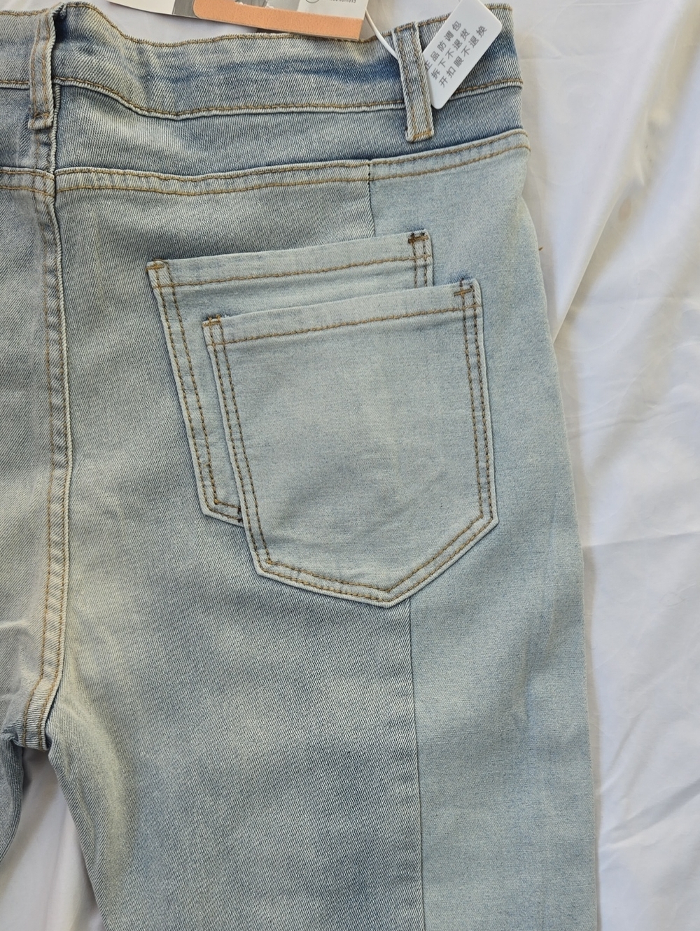 Men's Distressed Jeans Fashionable Front/Back Pocket Design Two Tone At Back - Picture 13 of 14
